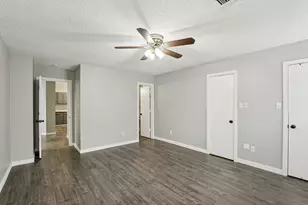 834 Ponselle Dr, Arlington, TX 76001 - Photo 15