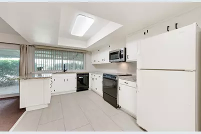 8515 Baumgarten Drive, Dallas, TX 75228 - Photo 11