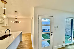 3929 Buena Vista St, Dallas, TX 75204 - Photo 15