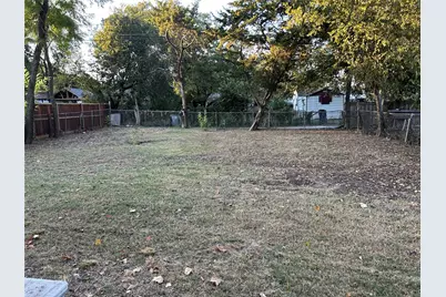 2665 Locust Avenue, Dallas, TX 75216 - Photo 15