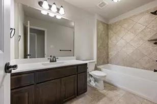 612 Ravenwood Dr, Saginaw, TX 76179 - Photo 31