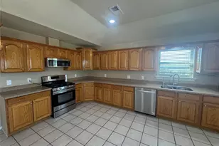 528 Co Rd 4227, Decatur, TX 76234 - Photo 9