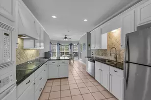 1229 S Haven, Hewitt, TX 76643 - Photo 15