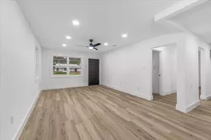 3301 Hedrick St, Fort Worth, TX 76111 - Photo 9