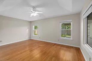 7114 Lo Chalmers Ln, Garland, TX 75043 - Photo 13