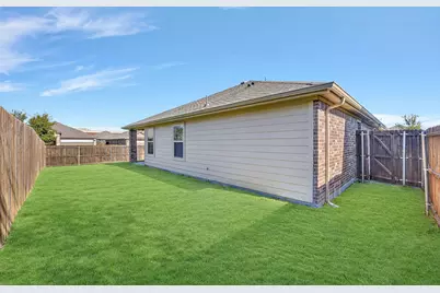 1007 Meadow Wood Lane, Princeton, TX 75407 - Photo 33