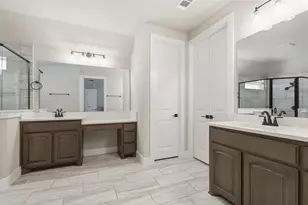 2021 Crystal Palace Blvd, Alvarado, TX 76009 - Photo 13