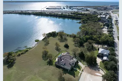 2106 Stone Hollow Drive, Rowlett, TX 75088 - Photo 7