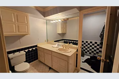 1809 Burton Hill Road, Fort Worth, TX 76107 - Photo 21