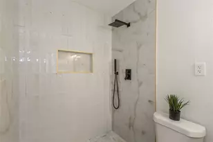 2825 Fairbrook St, Irving, TX 75062 - Photo 23