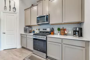 10912 Canyon Mine Dr, Aubrey, TX 76227 - Photo 5