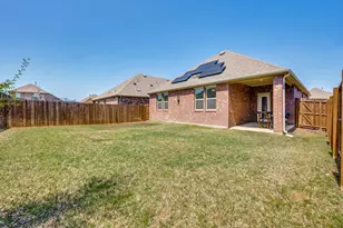 10912 Canyon Mine Dr, Aubrey, TX 76227 - Photo 23