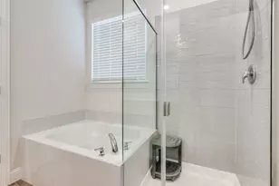 10912 Canyon Mine Dr, Aubrey, TX 76227 - Photo 17