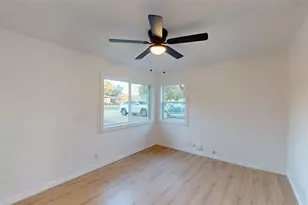 409 Vicki Pl, Hurst, TX 76053 - Photo 17