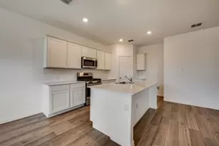 205 Pine St, Azle, TX 76020 - Photo 3