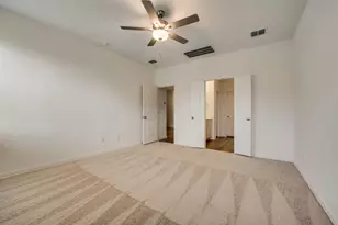 205 Pine St, Azle, TX 76020 - Photo 17