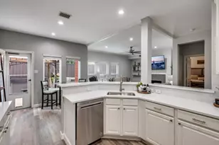 6402 Branchwood Trail, Flower Mound, TX 75028 - Photo 5