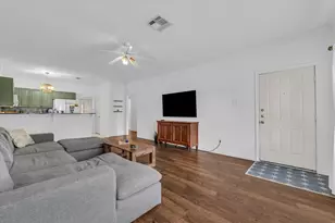 1401 Bagby Ave, Waco, TX 76706 - Photo 9