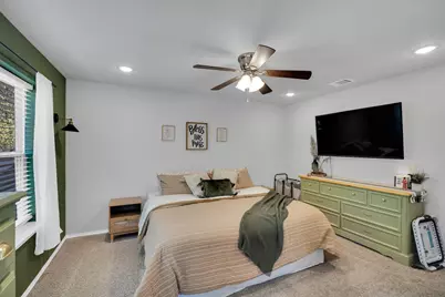 731 E Brown Street, Cleburne, TX 76031 - Photo 23