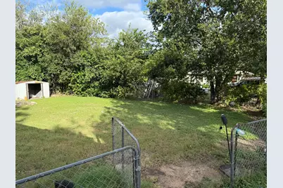 4216 Knoll Drive, Waco, TX 76708 - Photo 11