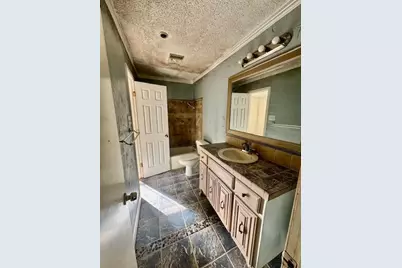 248 Gordon Drive, Azle, TX 76020 - Photo 5