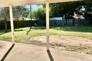 248 Gordon Dr, Azle, TX 76020 - Photo 7