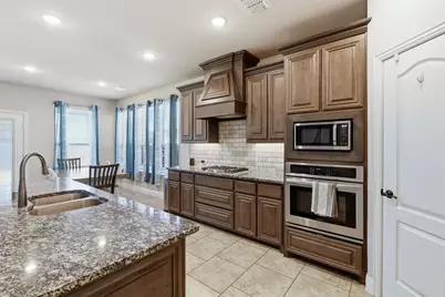 1112 Bear Oak Drive, Burleson, TX 76028 - Photo 3