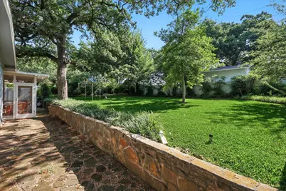 1405 Briarwood Boulevard, Arlington, TX 76013 - Photo 23