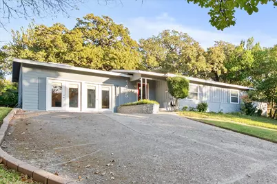 1405 Briarwood Boulevard, Arlington, TX 76013 - Photo 3