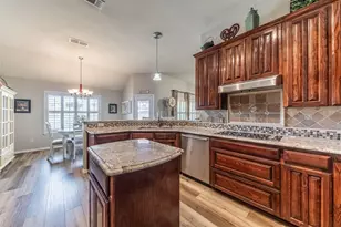 11621 Willow Springs Rd, Fort Worth, TX 76052 - Photo 7