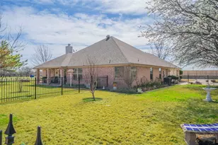 11621 Willow Springs Rd, Fort Worth, TX 76052 - Photo 25