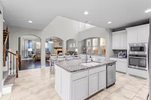 1174 Spring Cress Dr, Burleson, TX 76028 - Photo 15