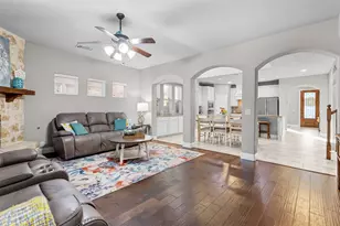 1174 Spring Cress Dr, Burleson, TX 76028 - Photo 11