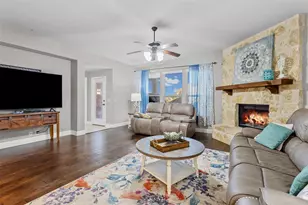 1174 Spring Cress Dr, Burleson, TX 76028 - Photo 9