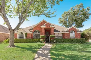 7005 Buckhorn Dr, Rowlett, TX 75089 - Photo 1