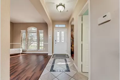 5404 Worley Drive N, The Colony, TX 75056 - Photo 3