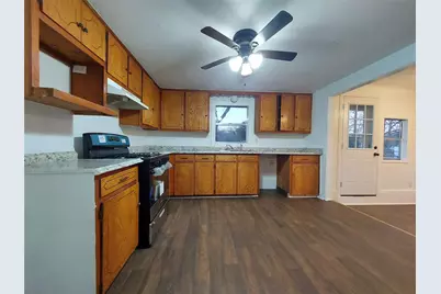 606 W Washington Avenue, Whitney, TX 76692 - Photo 7