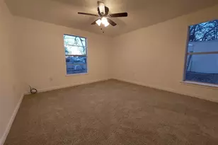 606 W Washington Ave, Whitney, TX 76692 - Photo 13