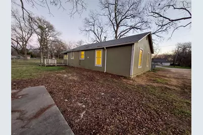 606 W Washington Avenue, Whitney, TX 76692 - Photo 19