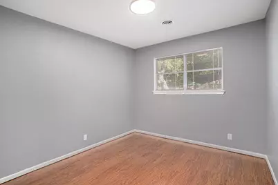 312 Stroud Street, Cleburne, TX 76033 - Photo 17