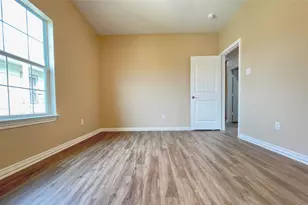 508 SW 15th St, Mineral Wells, TX 76067 - Photo 7