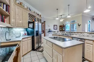 8640 Glen Eagles Dr, Red Oak, TX 75154 - Photo 9