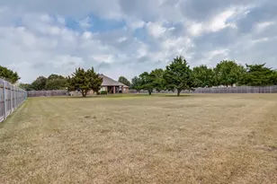 8640 Glen Eagles Dr, Red Oak, TX 75154 - Photo 23
