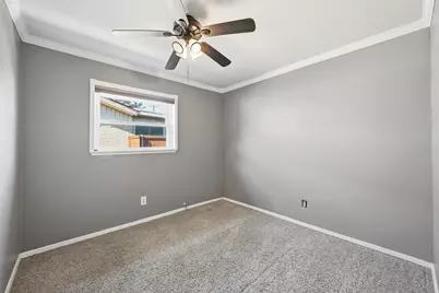 1525 Carnation Drive, Lewisville, TX 75067 - Photo 17