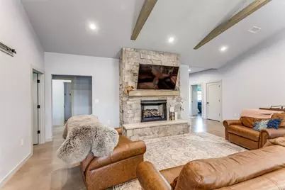 1600 County Road 2395, Alvord, TX 76225 - Photo 5