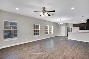 322 S Watson St, Alvarado, TX 76009 - Photo 11