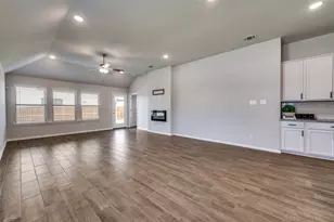 1419 Vinewood St, Celina, TX 75009 - Photo 3