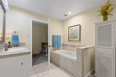 1231 Roaring Springs Road, Fort Worth, TX 76114 - Photo 17