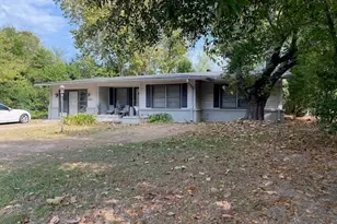 533 Bryson, Athens, TX 75751 - Photo 1