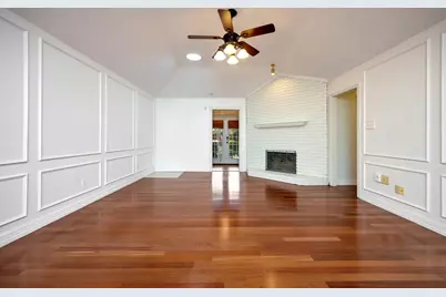 3409 Crescent Court, Bedford, TX 76021 - Photo 3